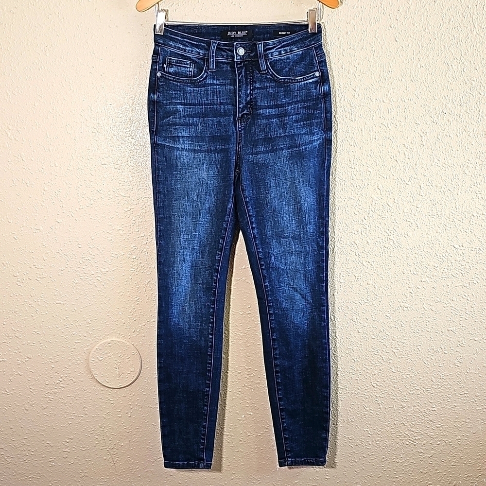 Judy Blue Skinny Jeans.
